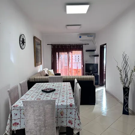 Star Sea View Apartament